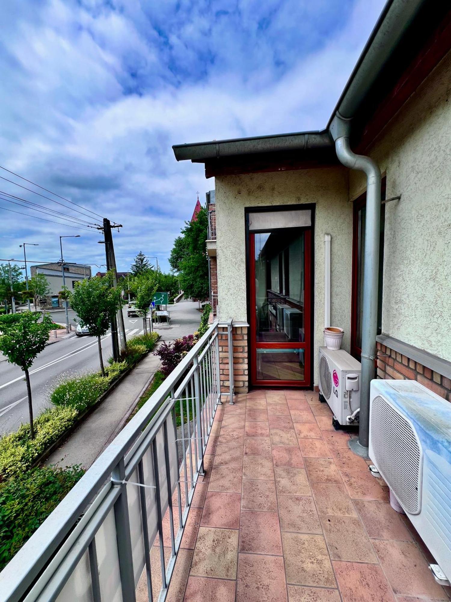 Roger Federer Apartmanja Balatonfured Exterior photo