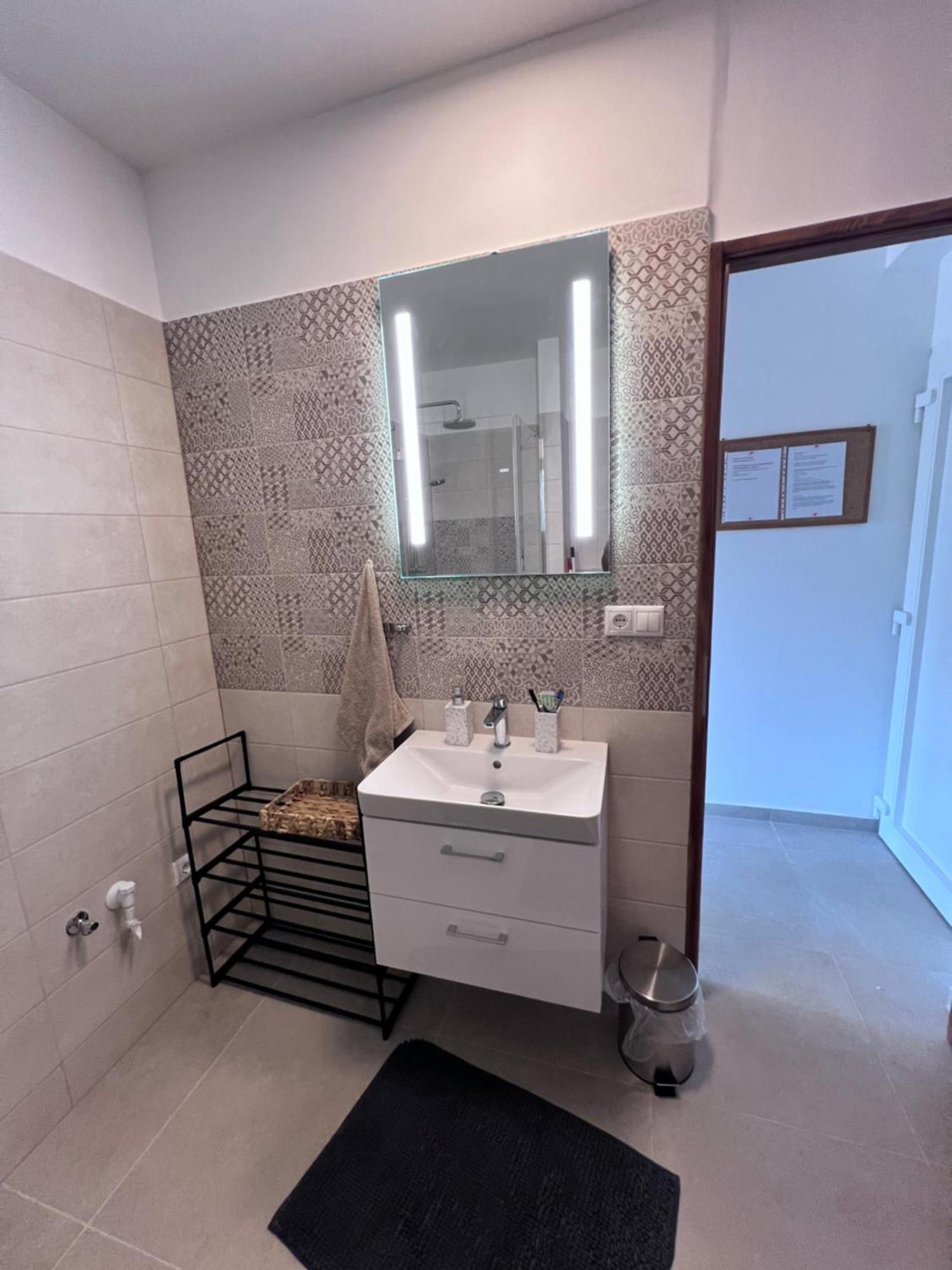 Roger Federer Apartmanja Balatonfured Exterior photo